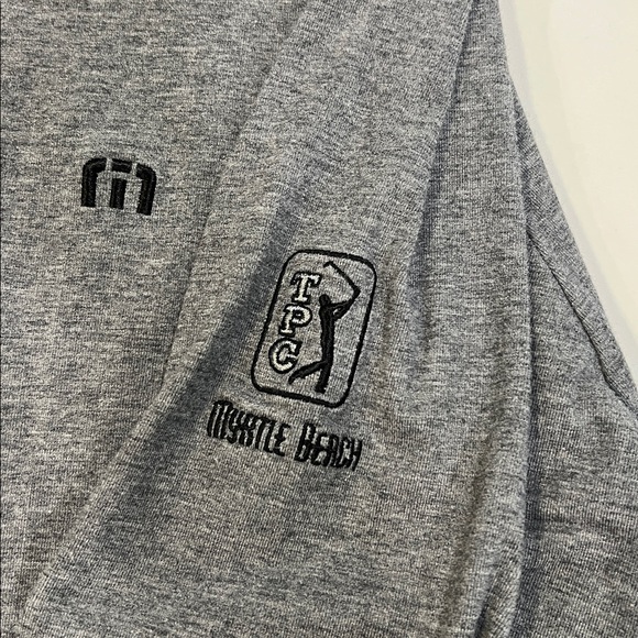 Travis Mathew Charcoal Zip-Up Sweater - 3/4‎ zip, golf sweatshirt - Picture 4 of 7